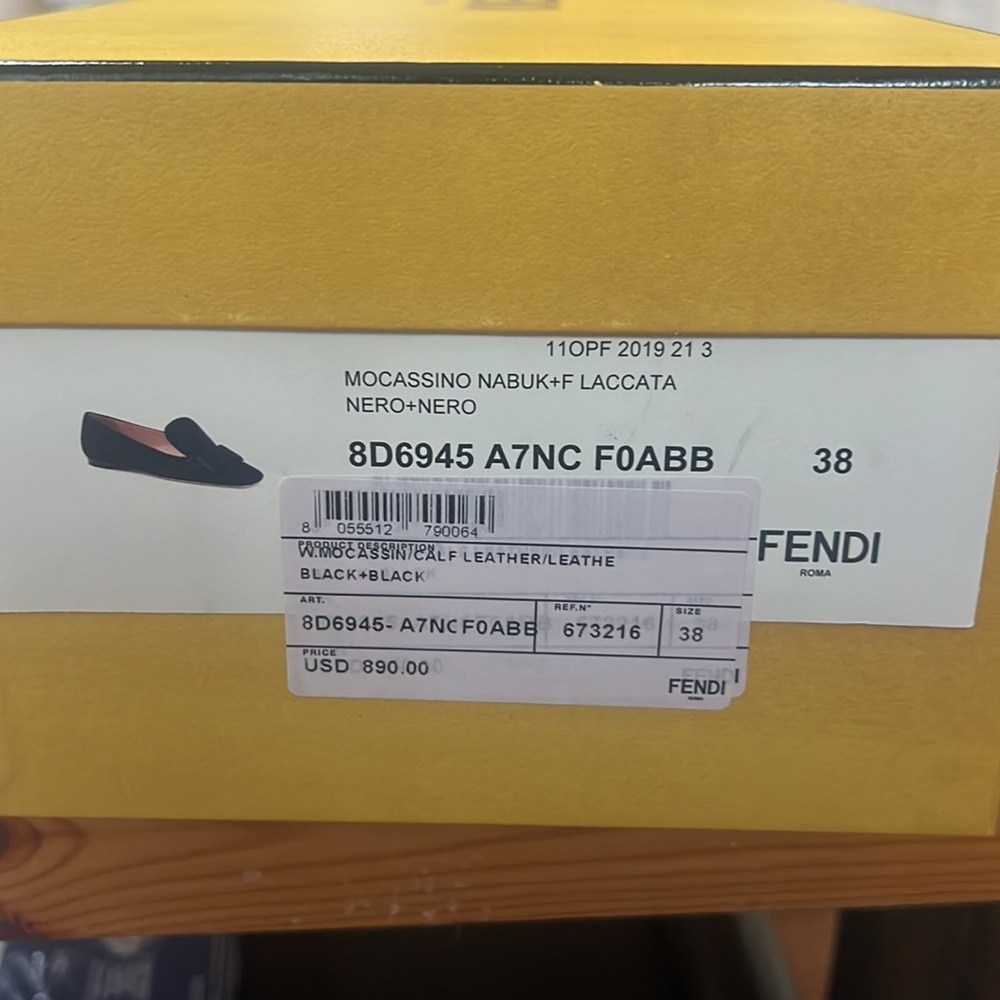 FENDI - Picture 10 of 11